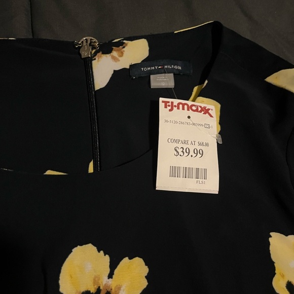 Floral Bell Sleeve Dress - Picture 6 of 12